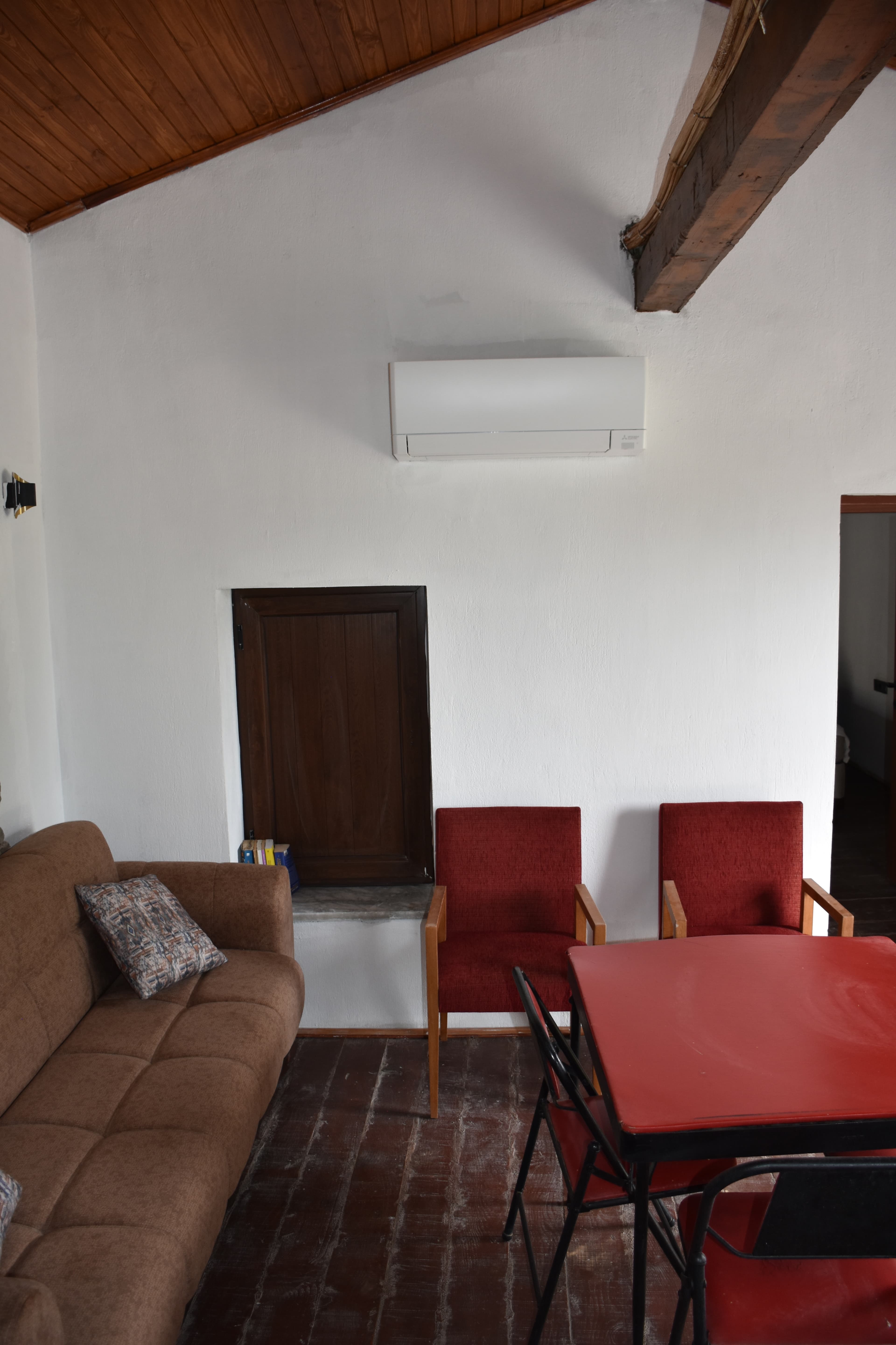 Gallery — photo 2