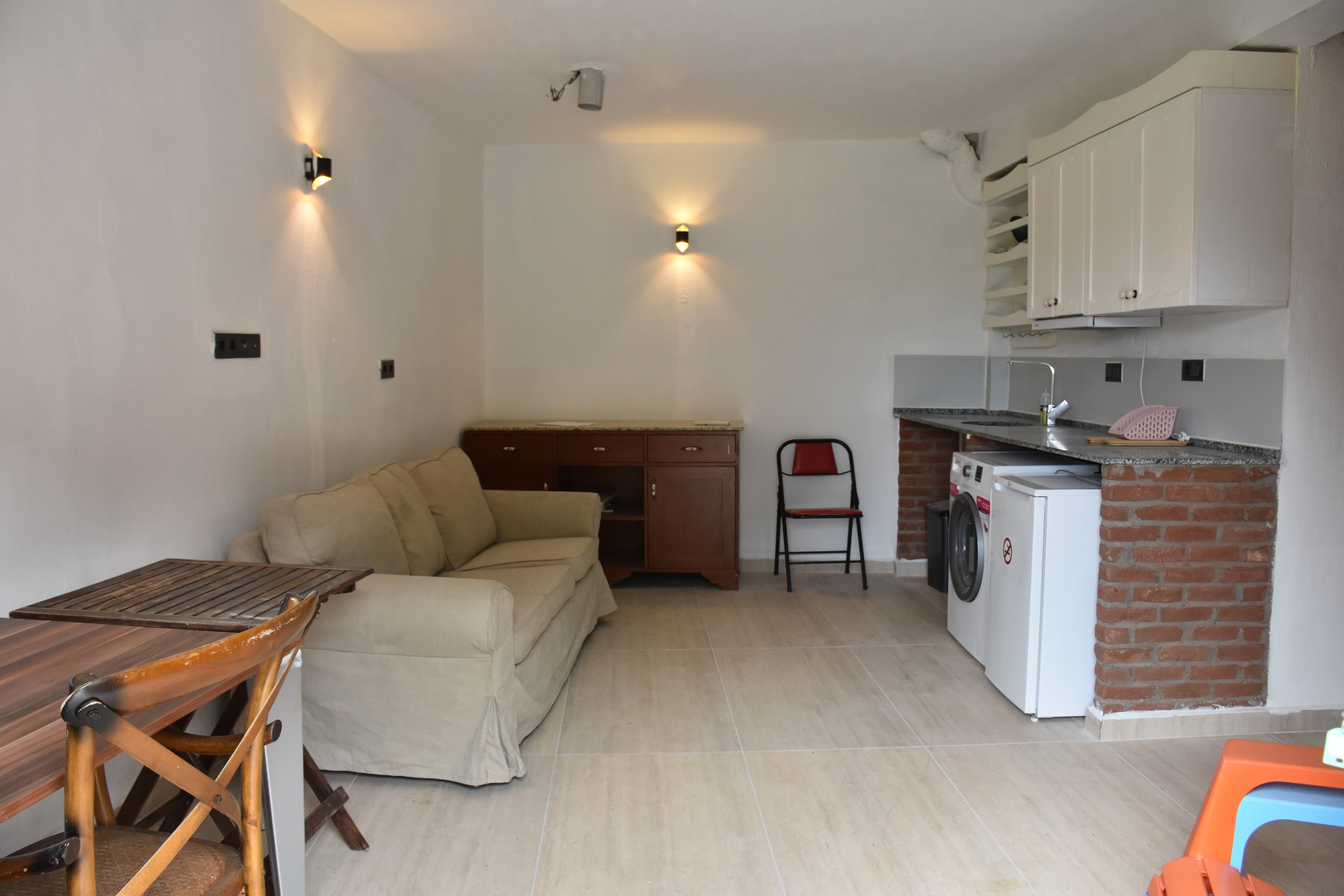 Gallery — photo 2