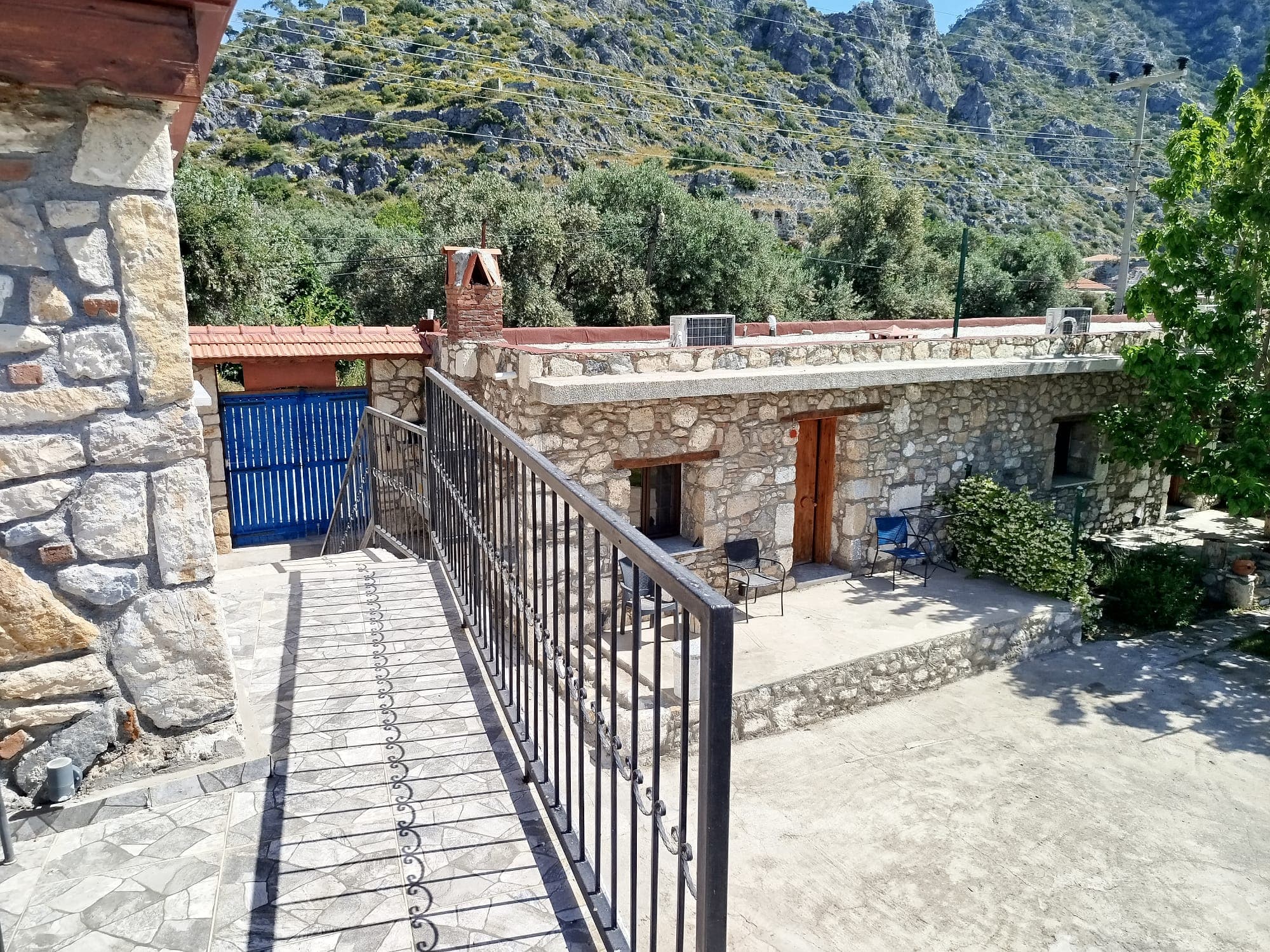 Gallery — photo 8
